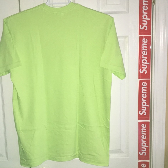 NEW SUPREME LIME GREEN T SHIRT MEN MEDIUM NEON TEE - Picture 2 of 5